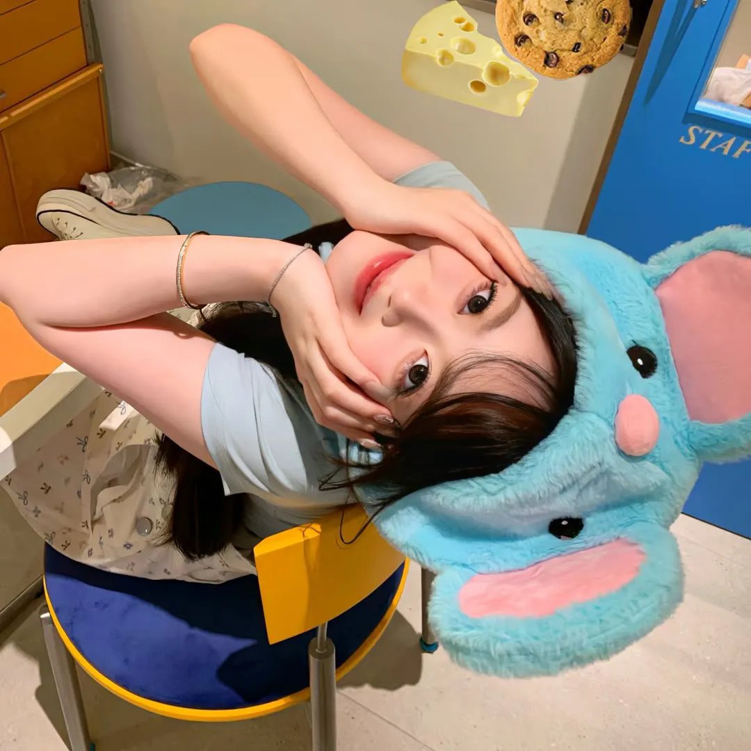 非常性反应海报
